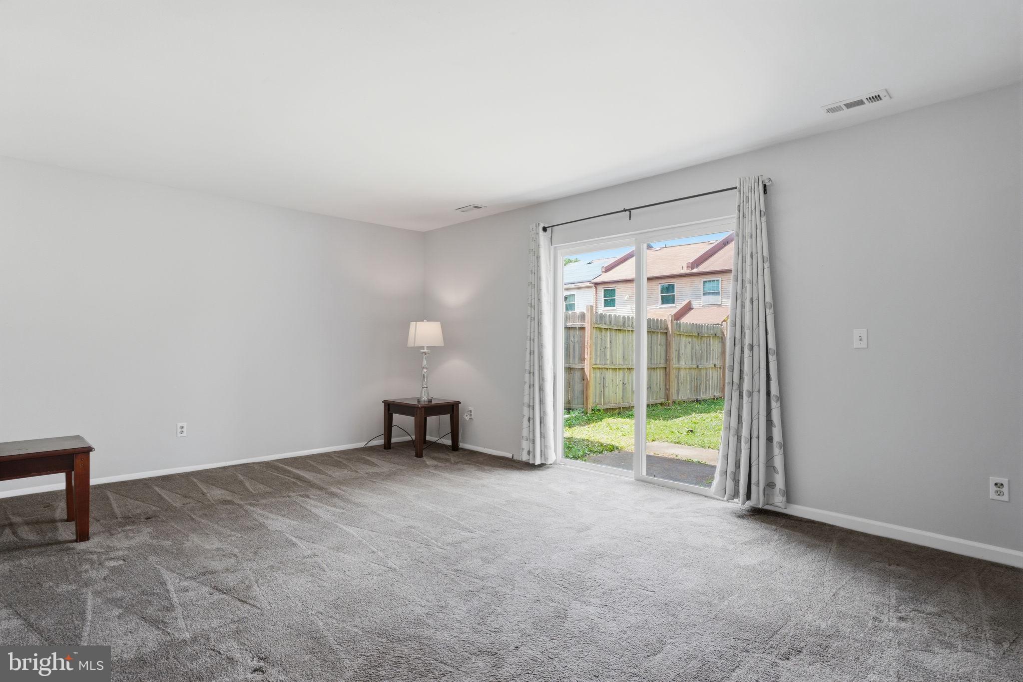 HOLLYBROOKE - Residential