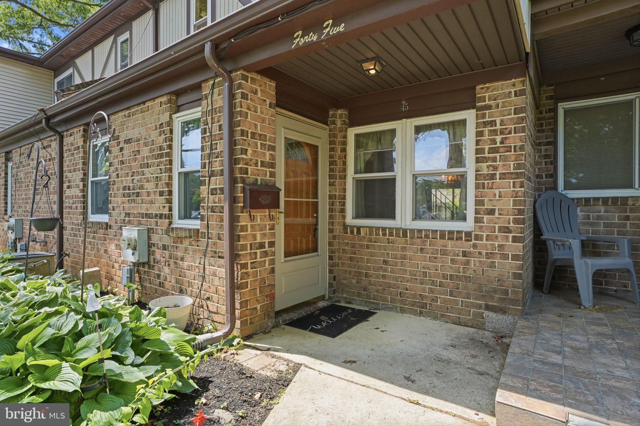 HOLLYBROOKE - Residential