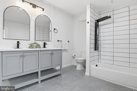 Tiny photo for 428 S Prince Street, LANCASTER, PA 17603 (MLS # PALA2083560)