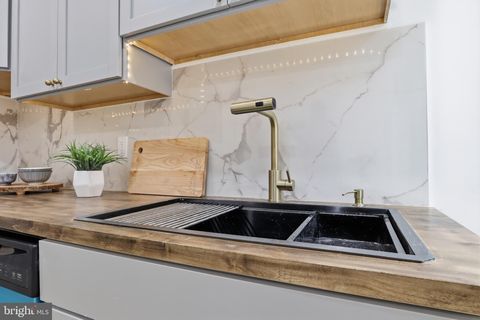 Tiny photo for 428 S Prince Street, LANCASTER, PA 17603 (MLS # PALA2083560)