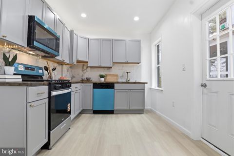 Tiny photo for 428 S Prince Street, LANCASTER, PA 17603 (MLS # PALA2083560)