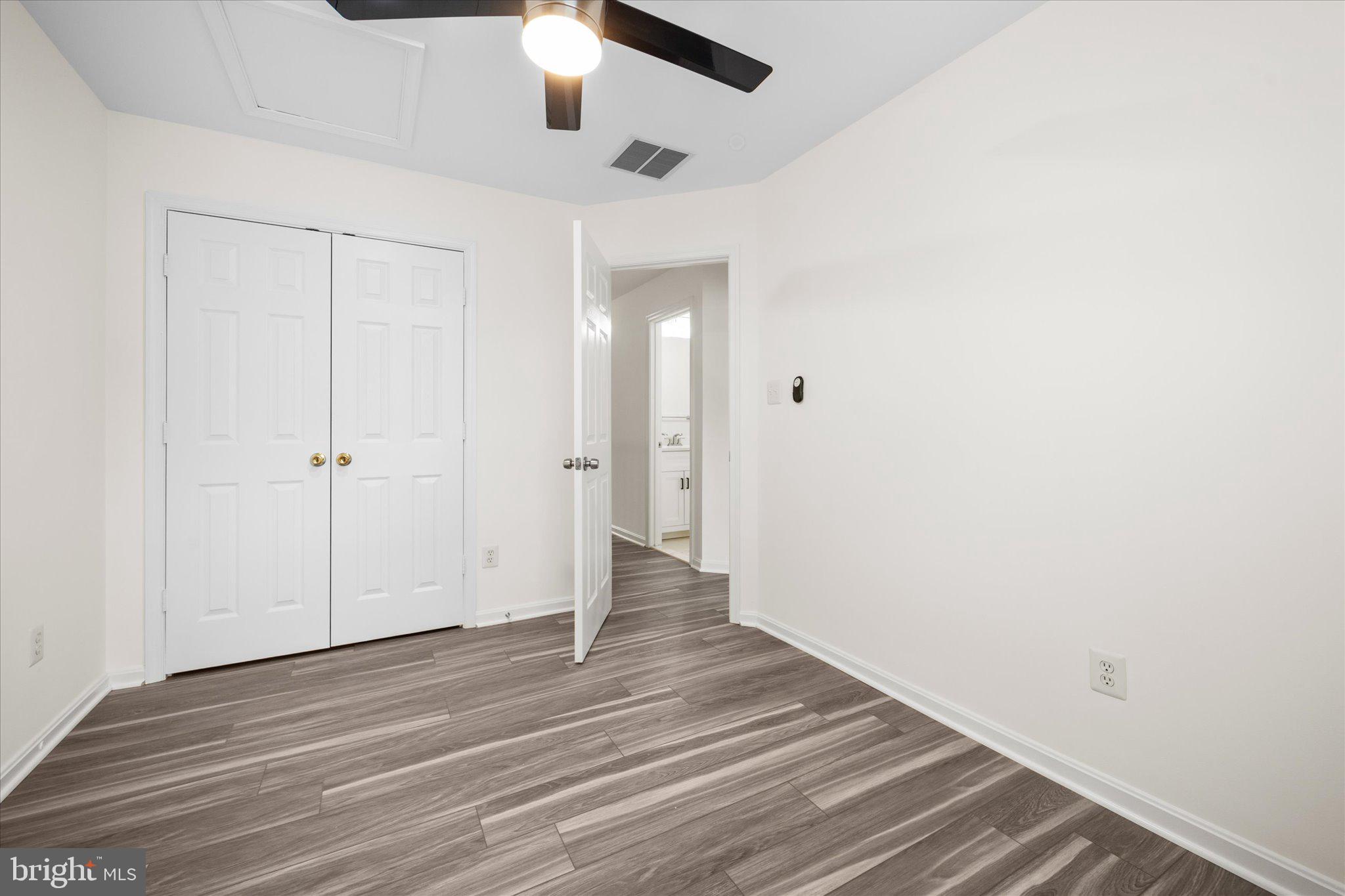 CENTRE RIDGE - Residential Lease