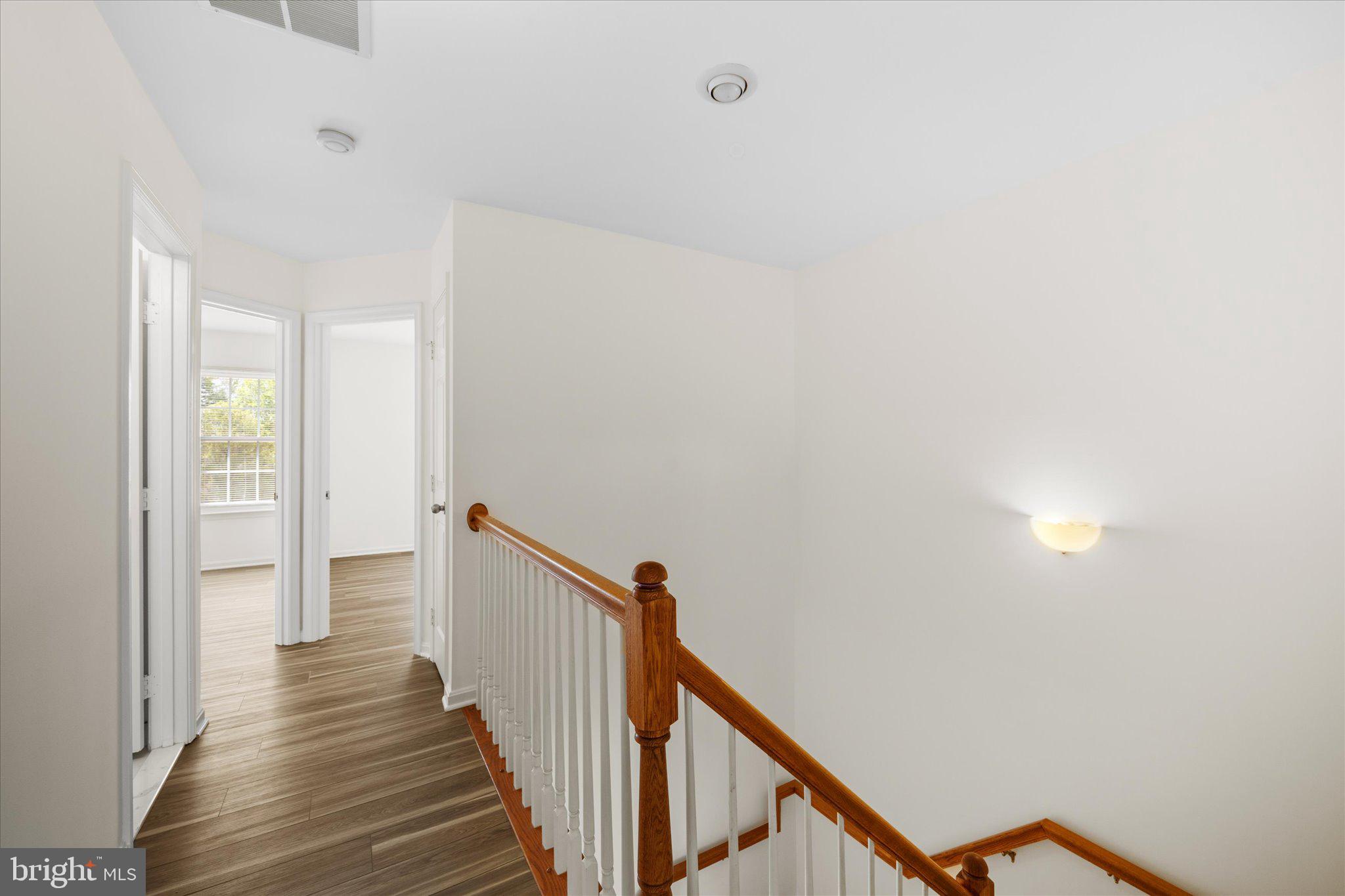 CENTRE RIDGE - Residential Lease