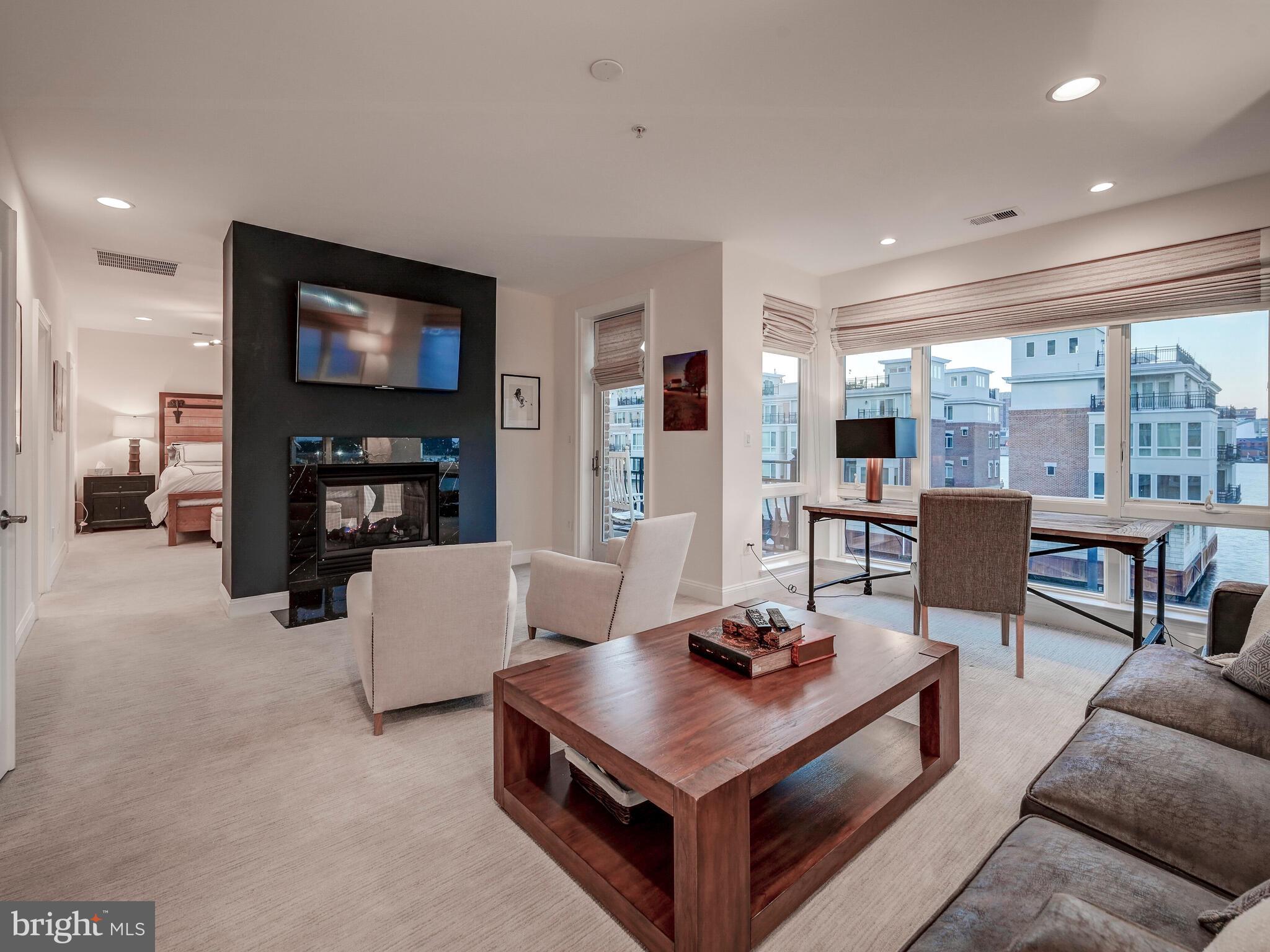 HARBORVIEW - Residential
