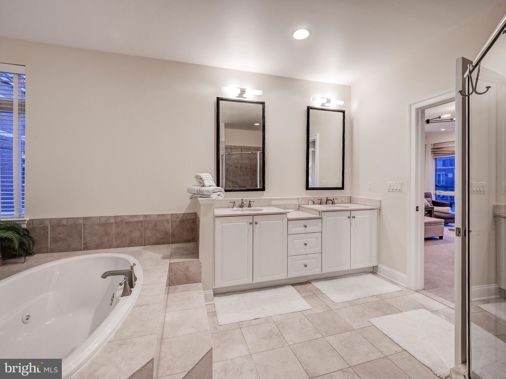 HARBORVIEW - Residential