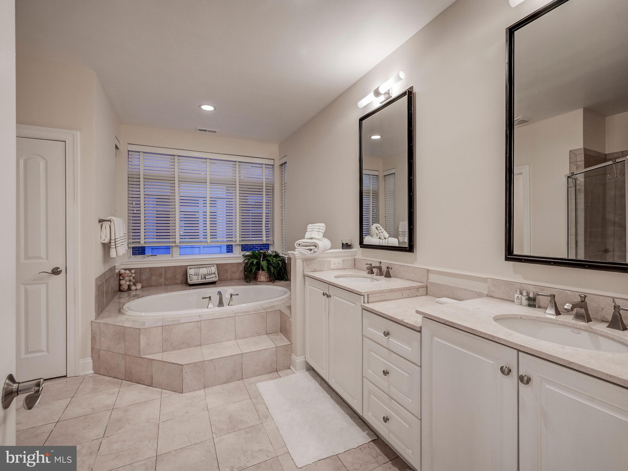 HARBORVIEW - Residential