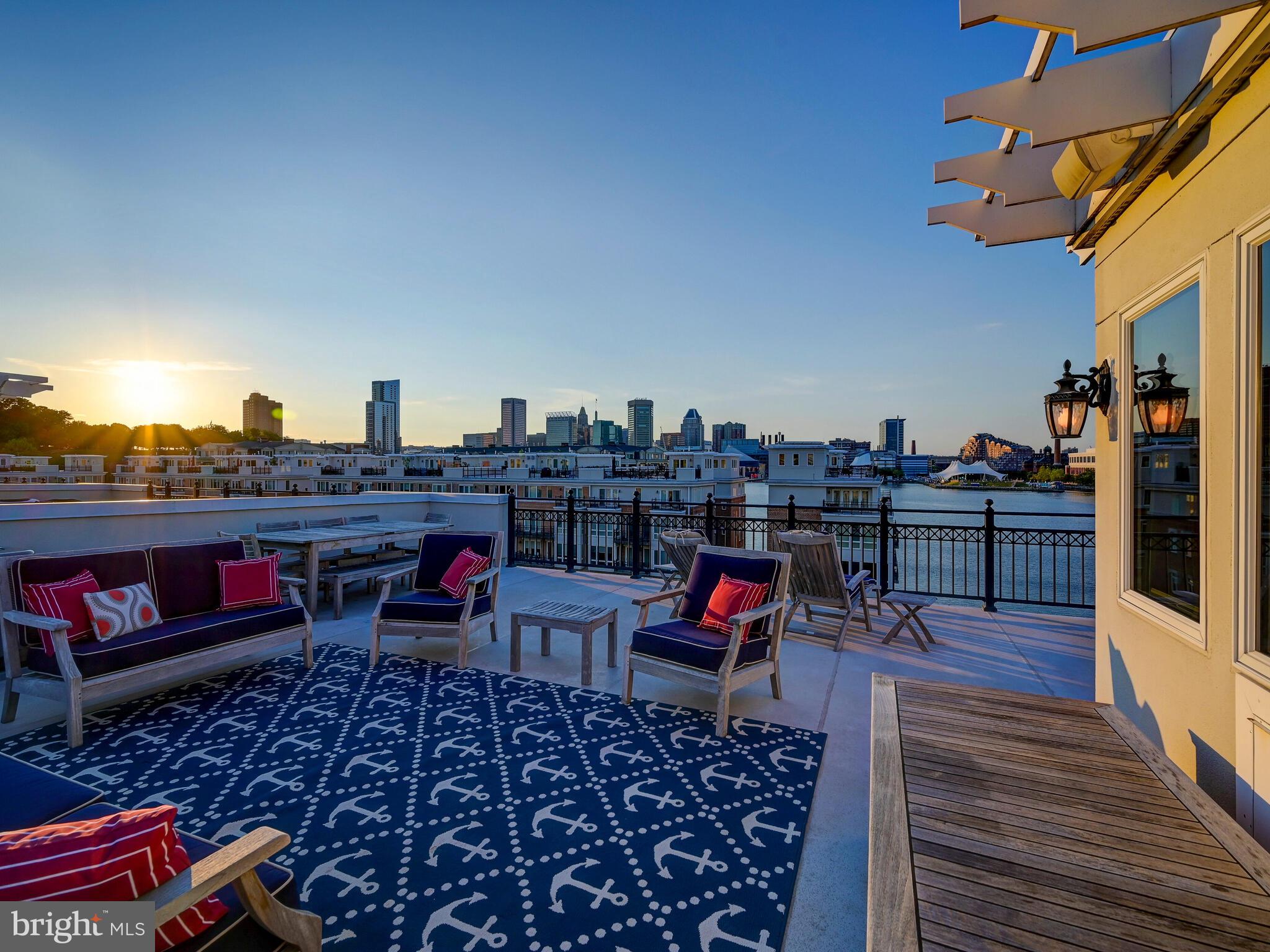 HARBORVIEW - Residential
