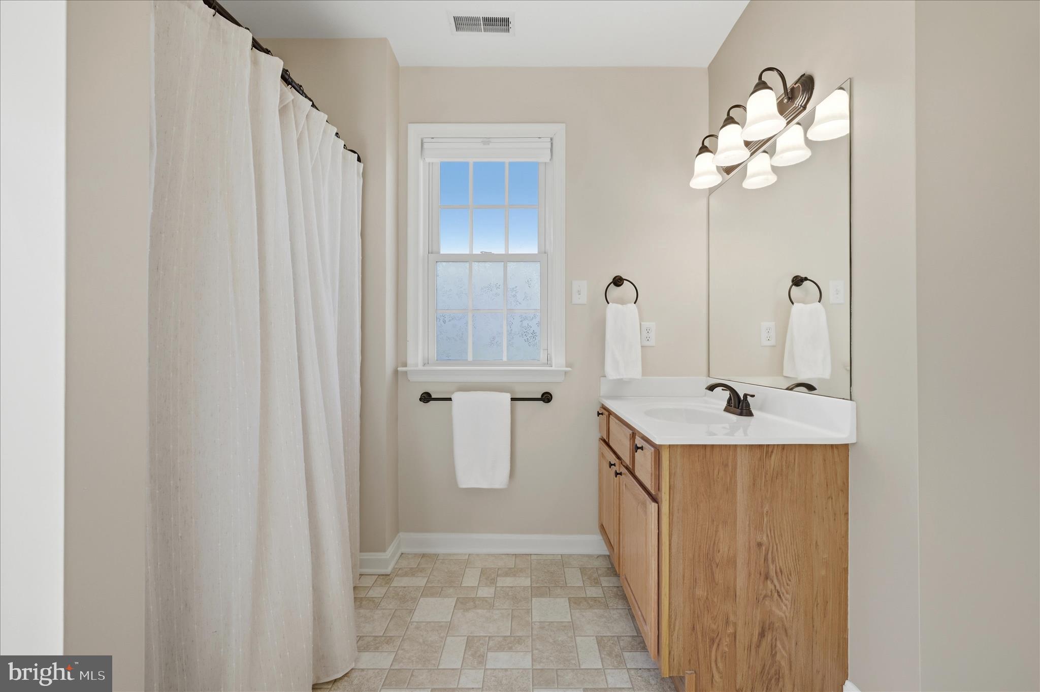 HAMMONDS MILL - Residential