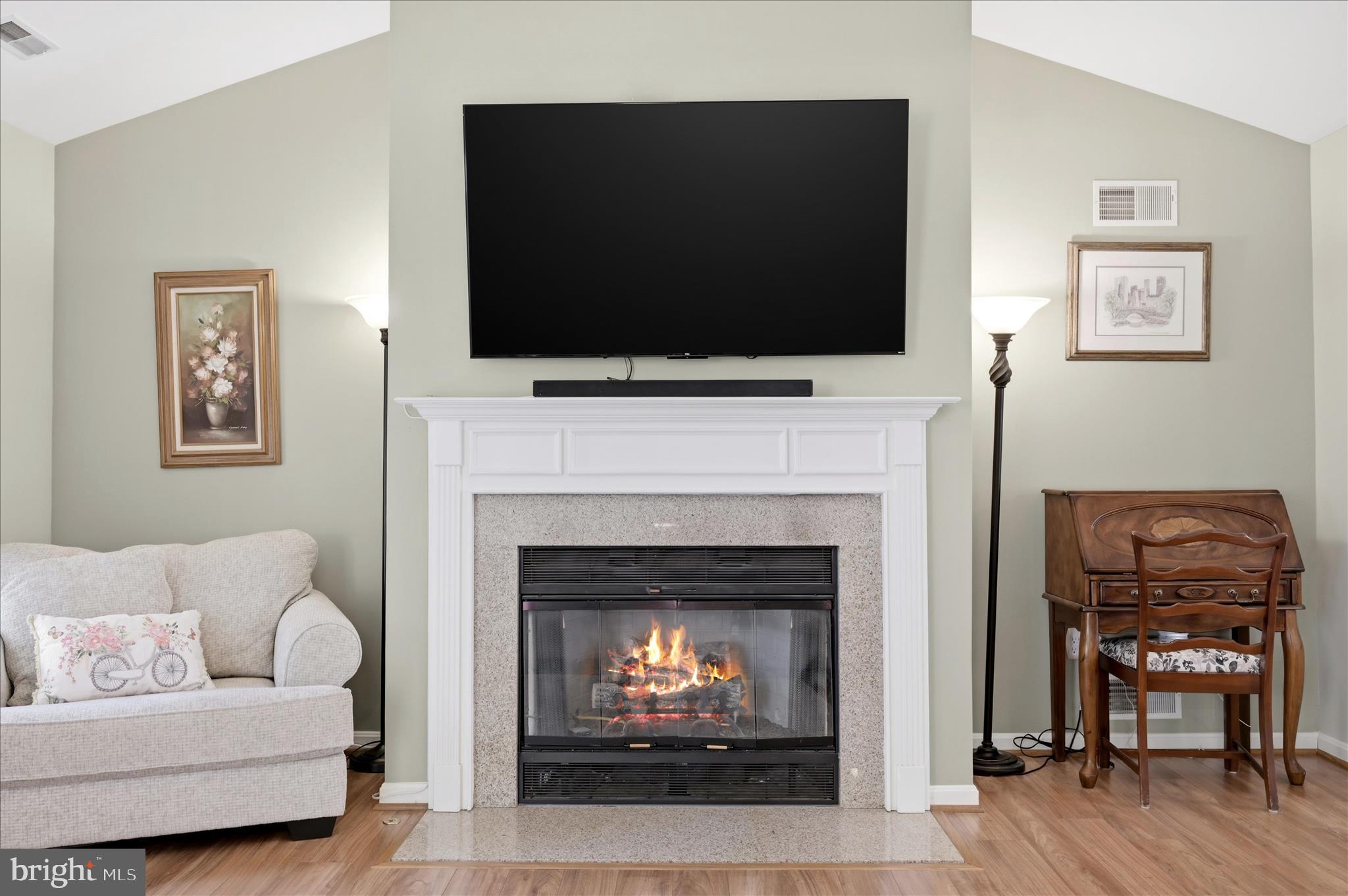 HAMMONDS MILL - Residential