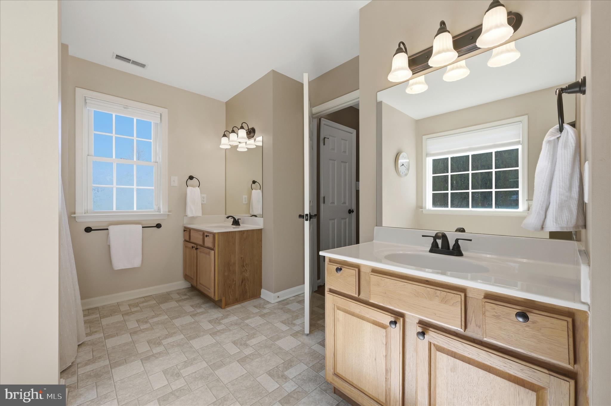 HAMMONDS MILL - Residential