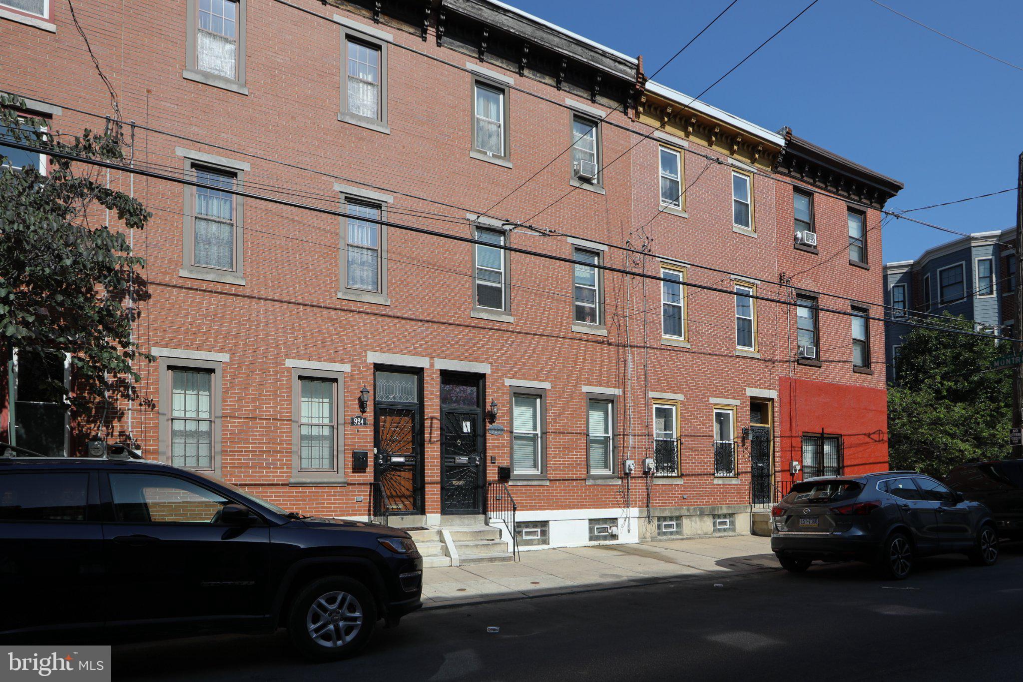 922 S 18TH STREET
