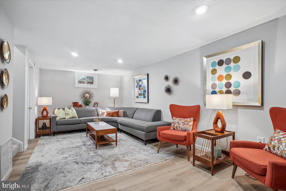 FOXWOOD - Residential