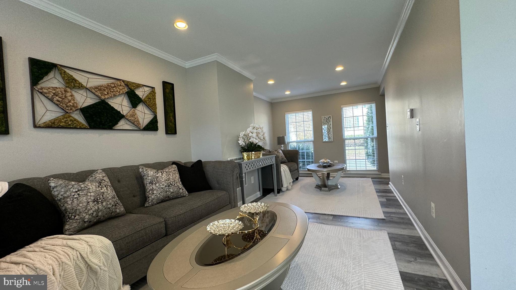 WAYSIDE VILLAGE - Residential