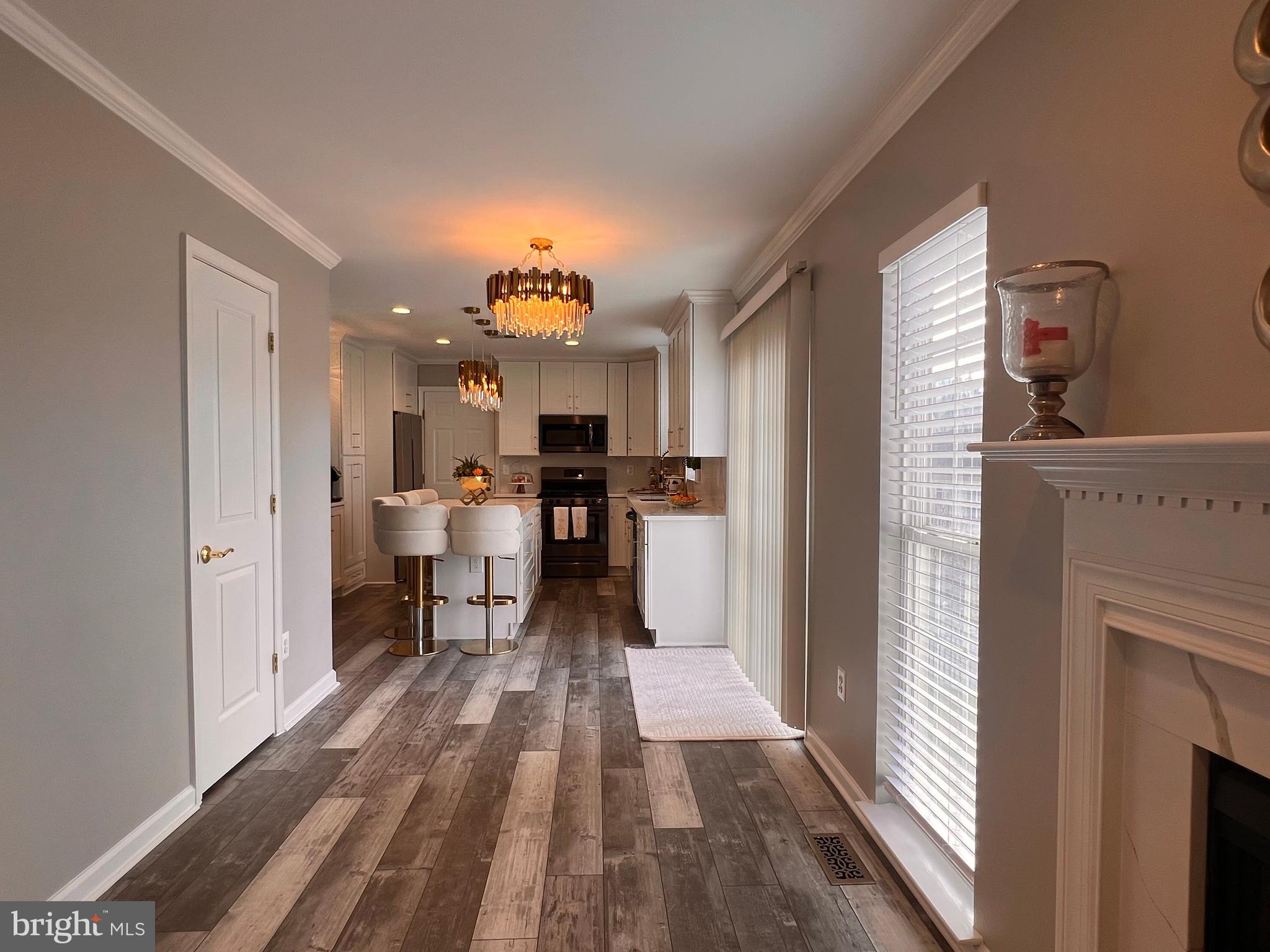 WAYSIDE VILLAGE - Residential