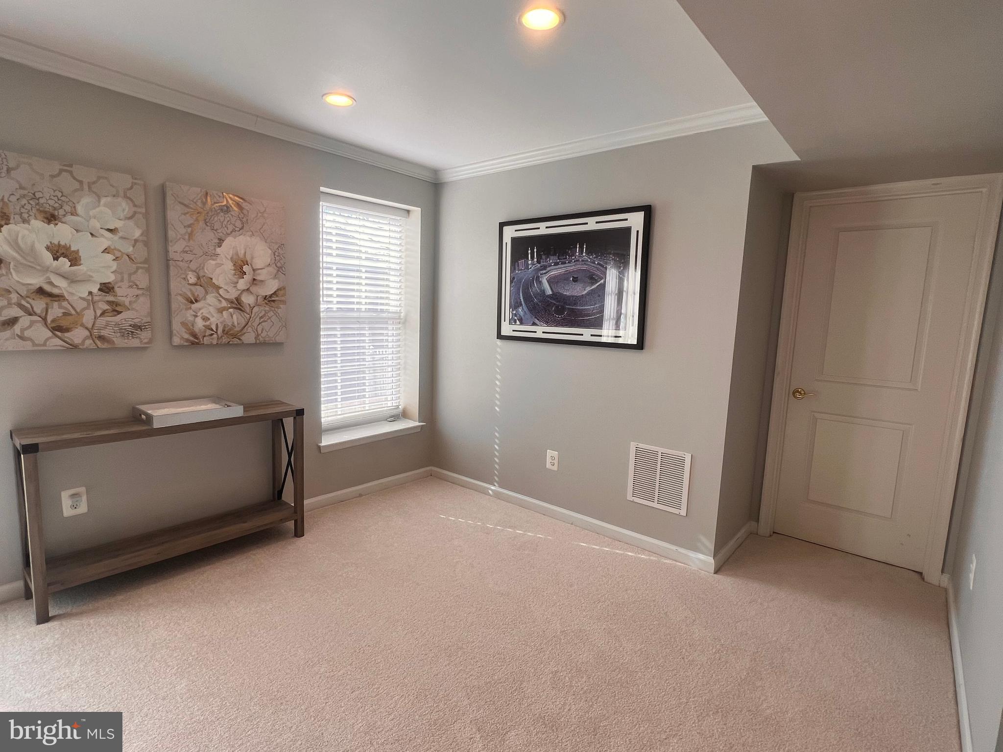 WAYSIDE VILLAGE - Residential