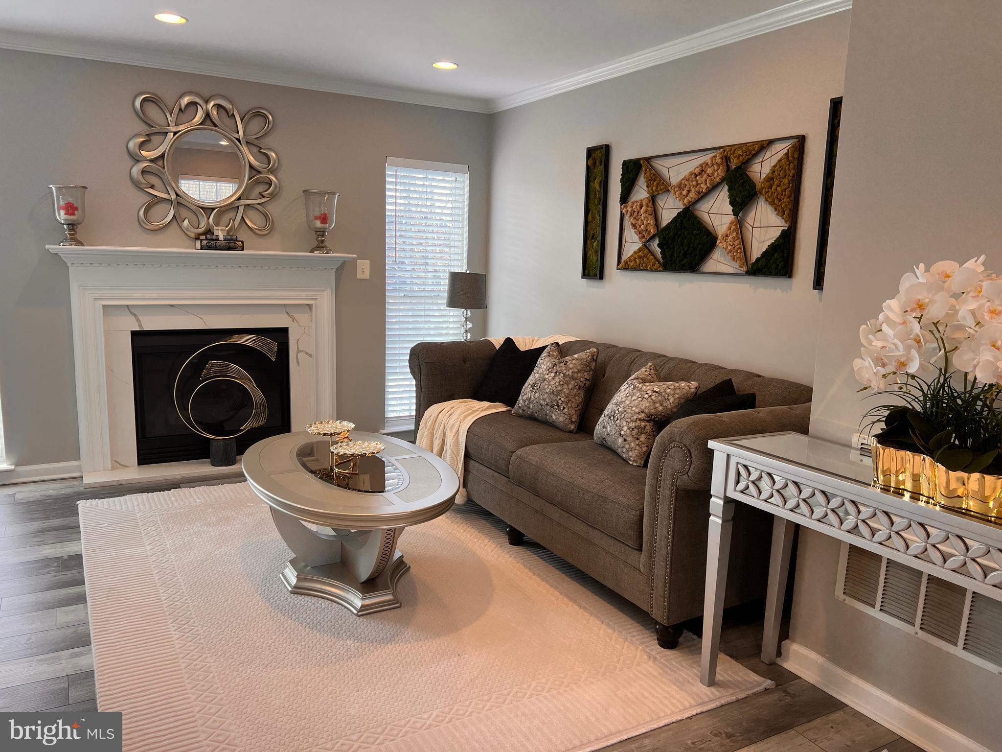 WAYSIDE VILLAGE - Residential