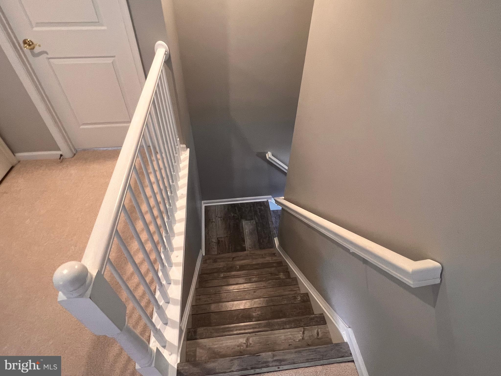 WAYSIDE VILLAGE - Residential