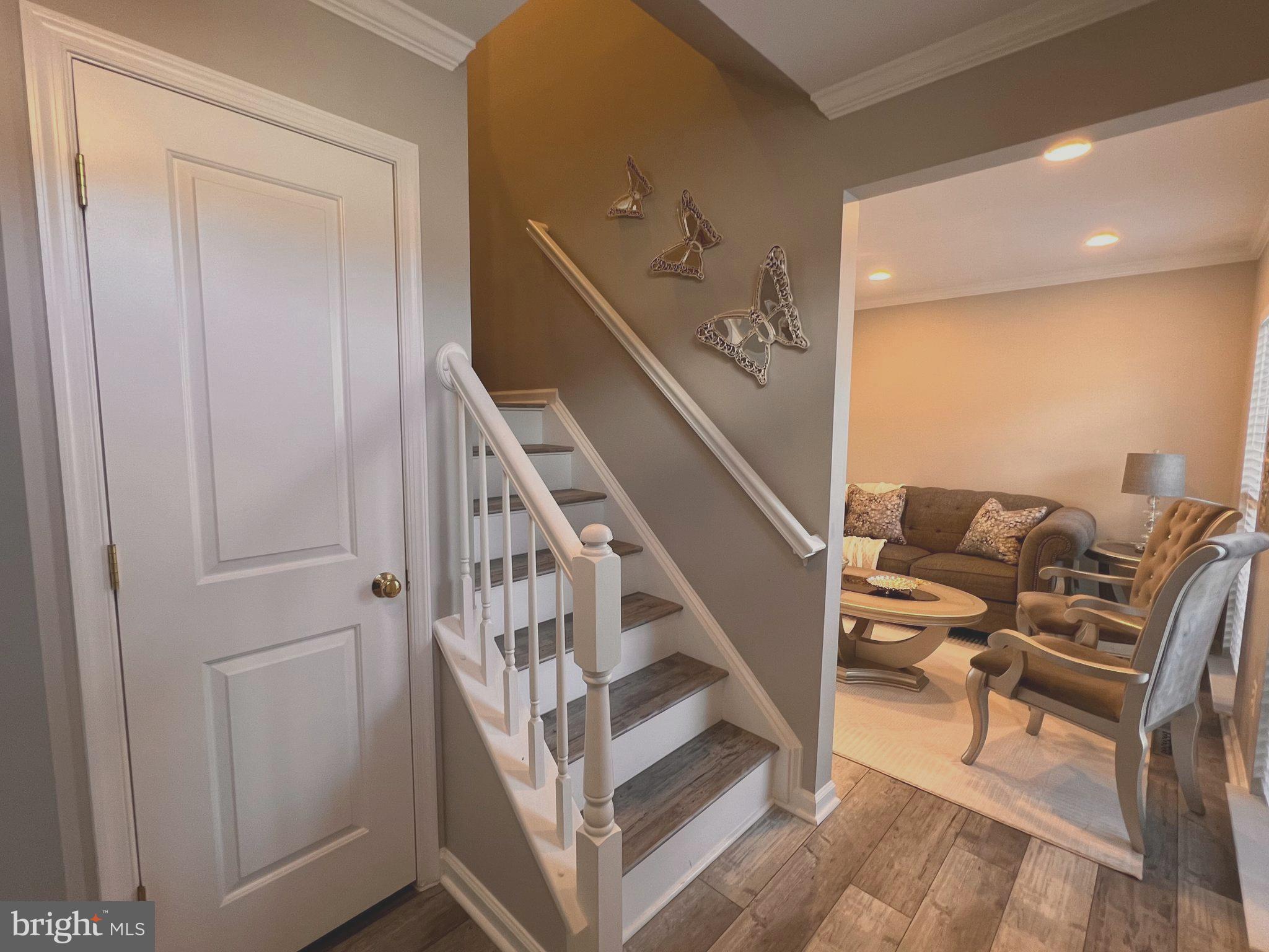 WAYSIDE VILLAGE - Residential