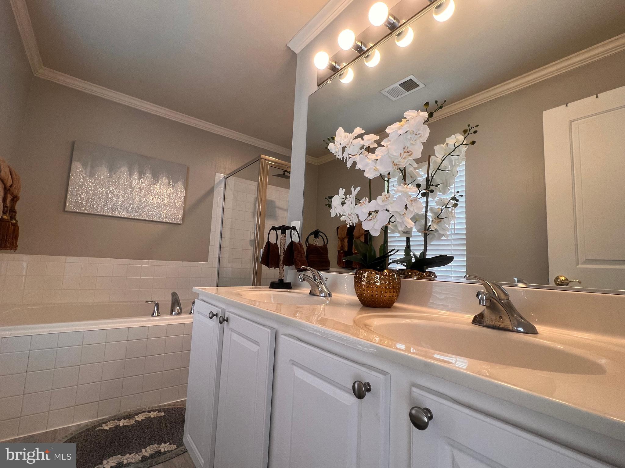 WAYSIDE VILLAGE - Residential