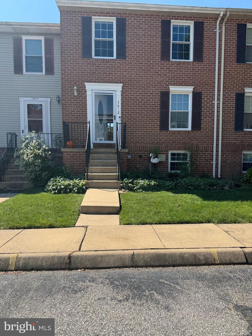 Well kept 4 bed , 2bath town home conveniently located within  walking distance to Wegmans and  other stores. Close to I-95 for easy access and APG. Playground and open space
