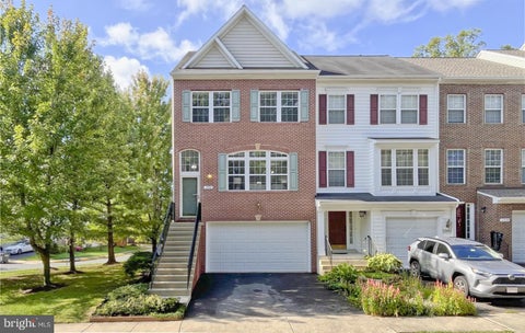 Photo of 13901 Gothic Drive, CENTREVILLE, VA 20121 (MLS # VAFX2342538)