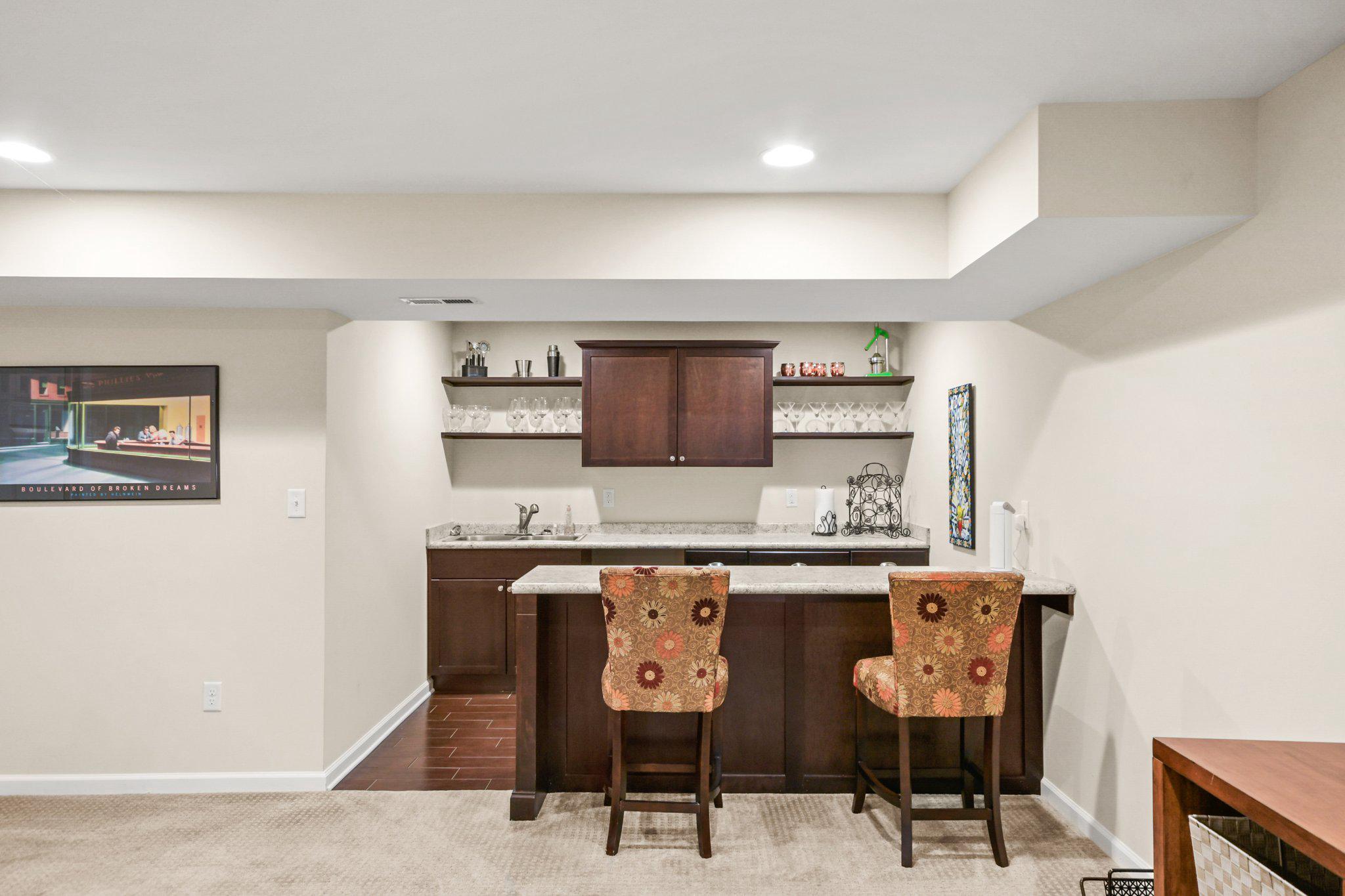 FOXFIELD AT MIDDLETOWN - Residential
