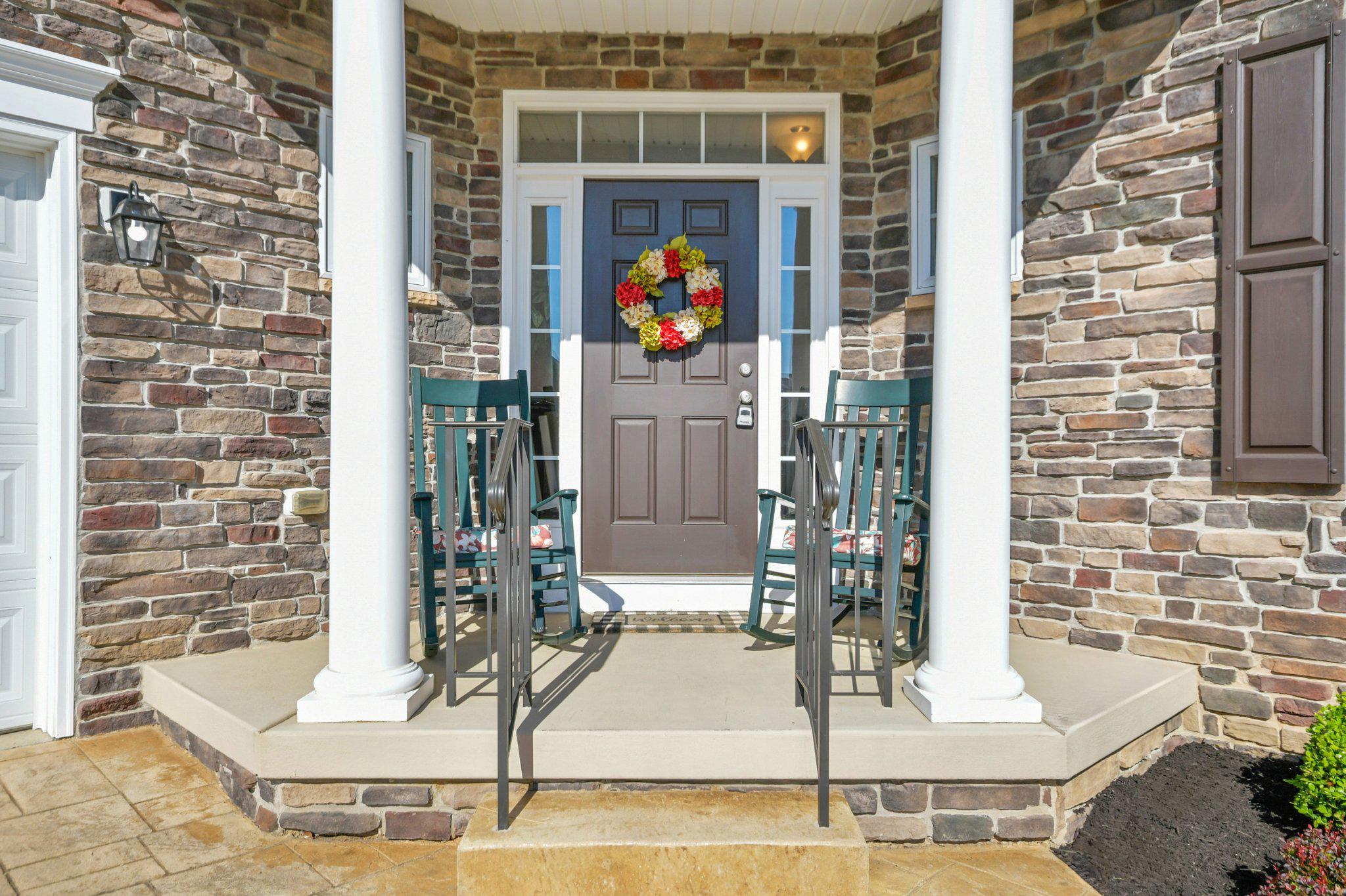 FOXFIELD AT MIDDLETOWN - Residential