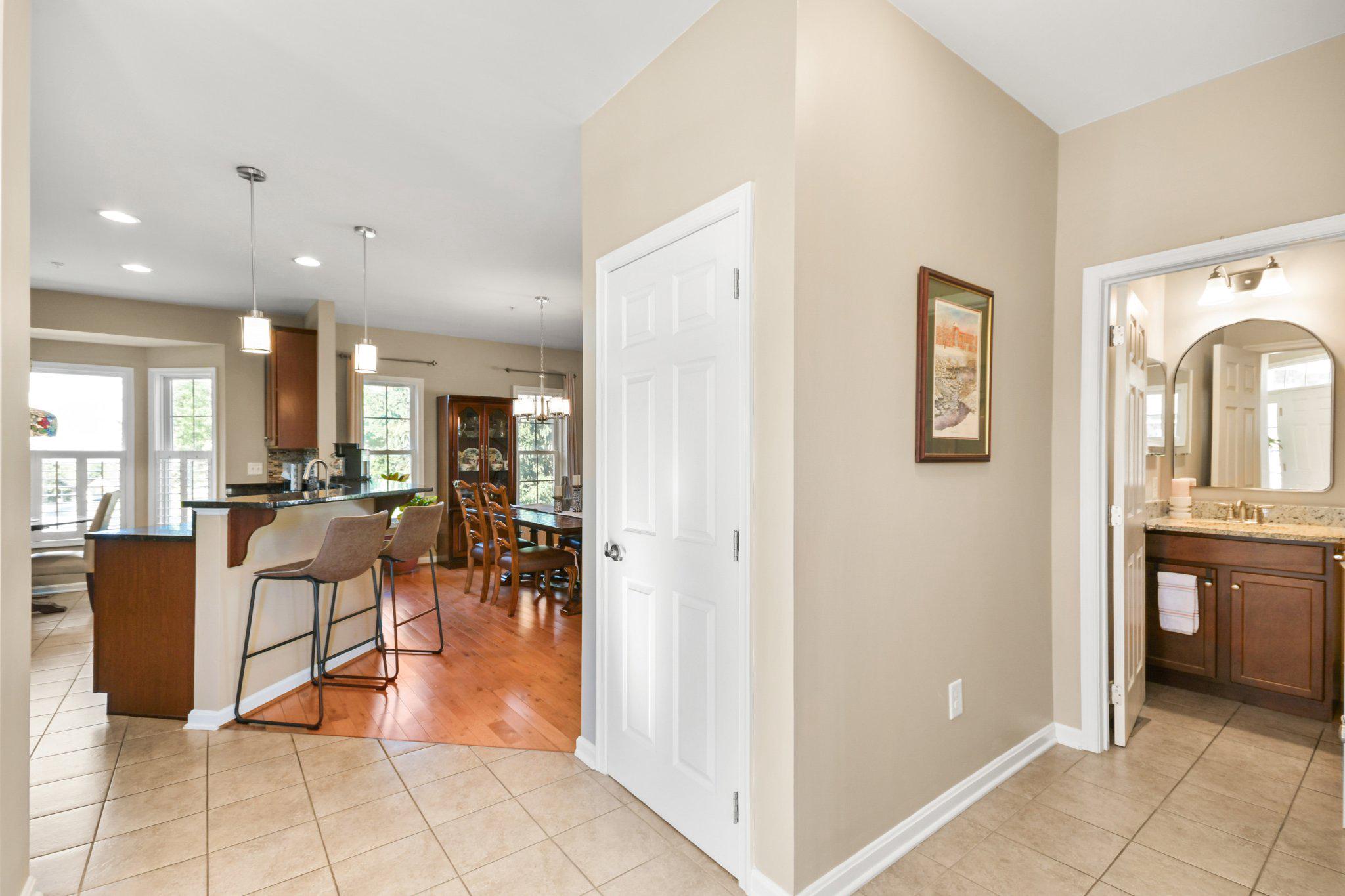 FOXFIELD AT MIDDLETOWN - Residential