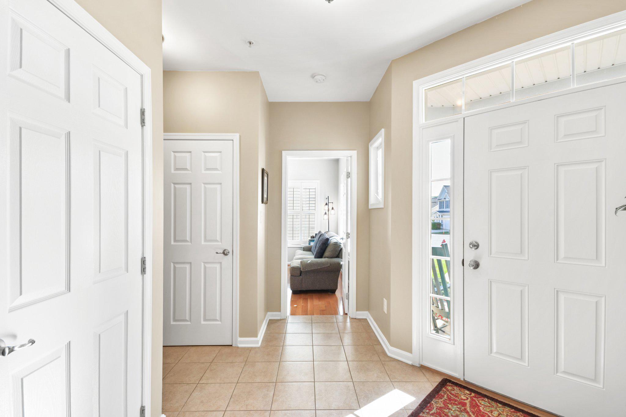 FOXFIELD AT MIDDLETOWN - Residential