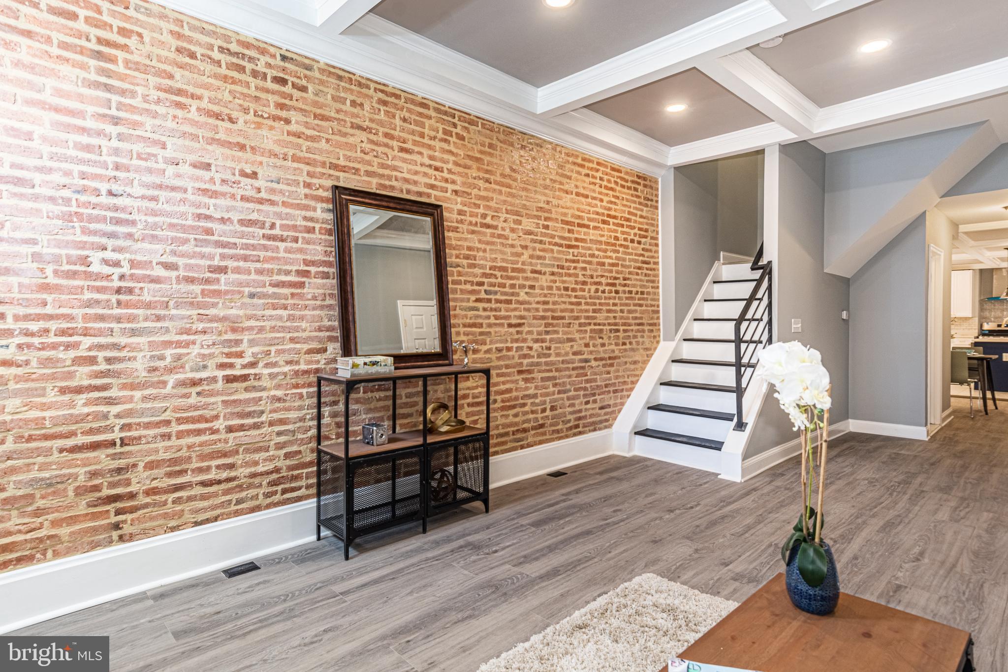 OLIVER - Residential