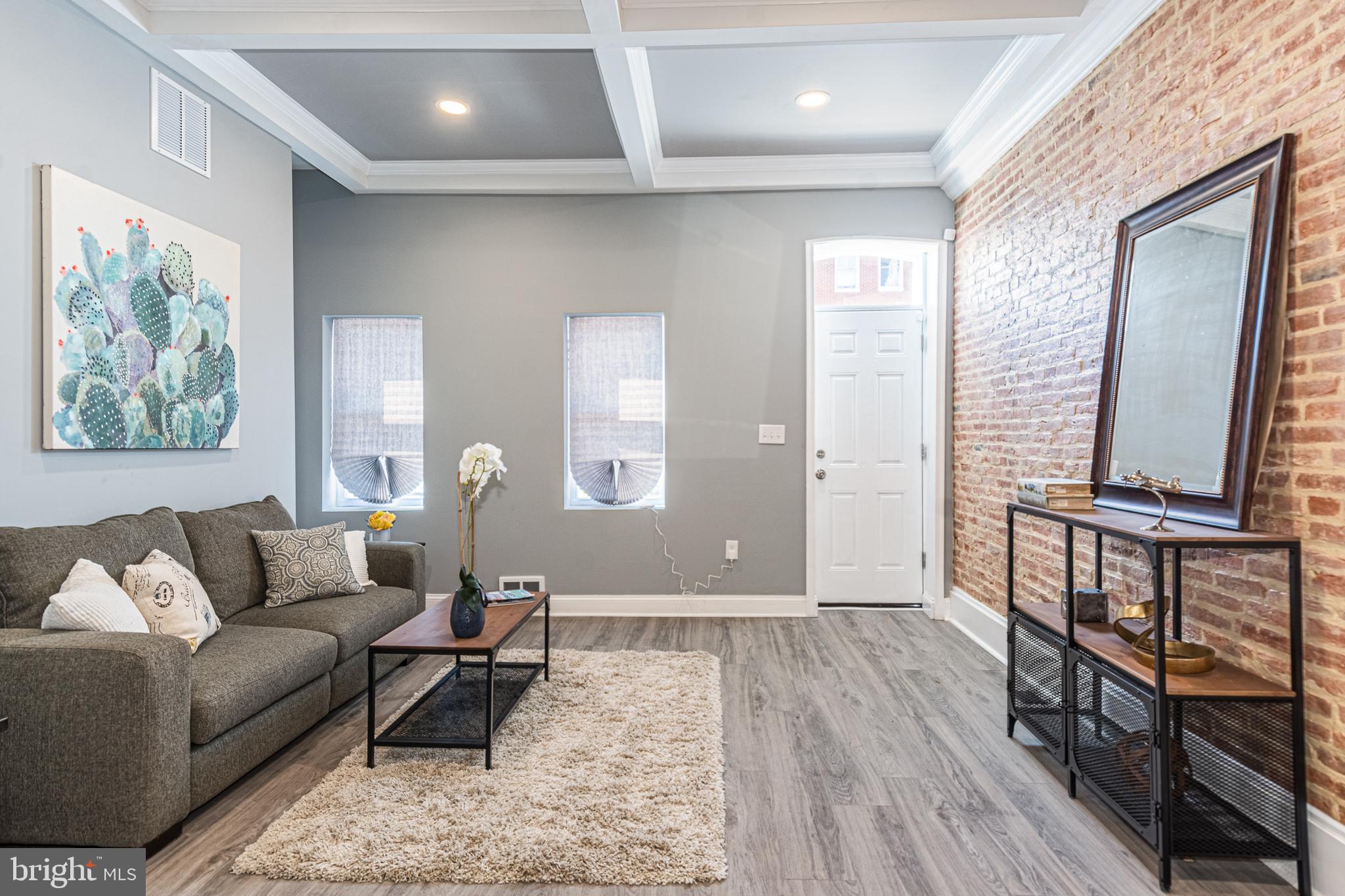 OLIVER - Residential