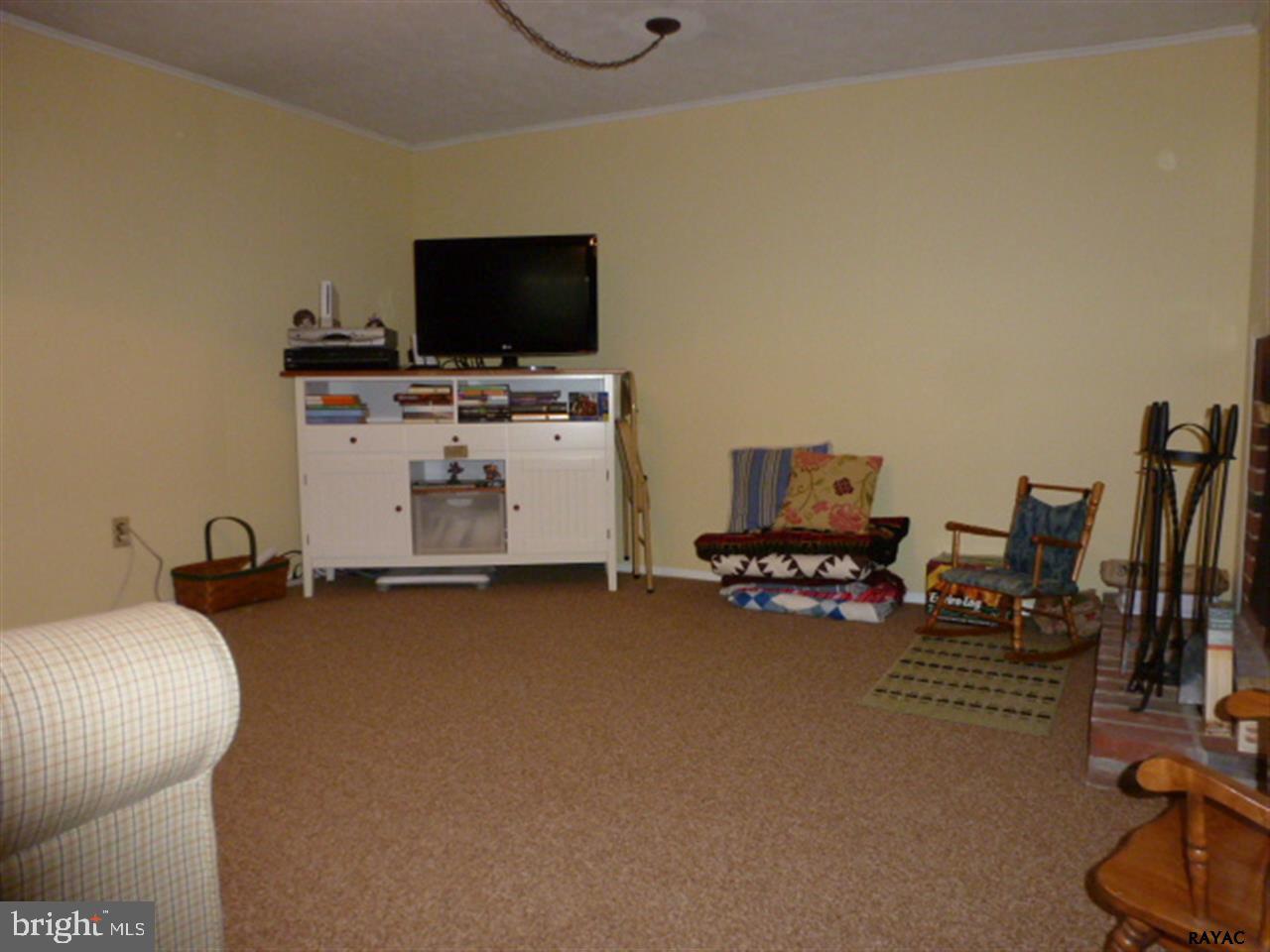 HAINES ACRES - Residential