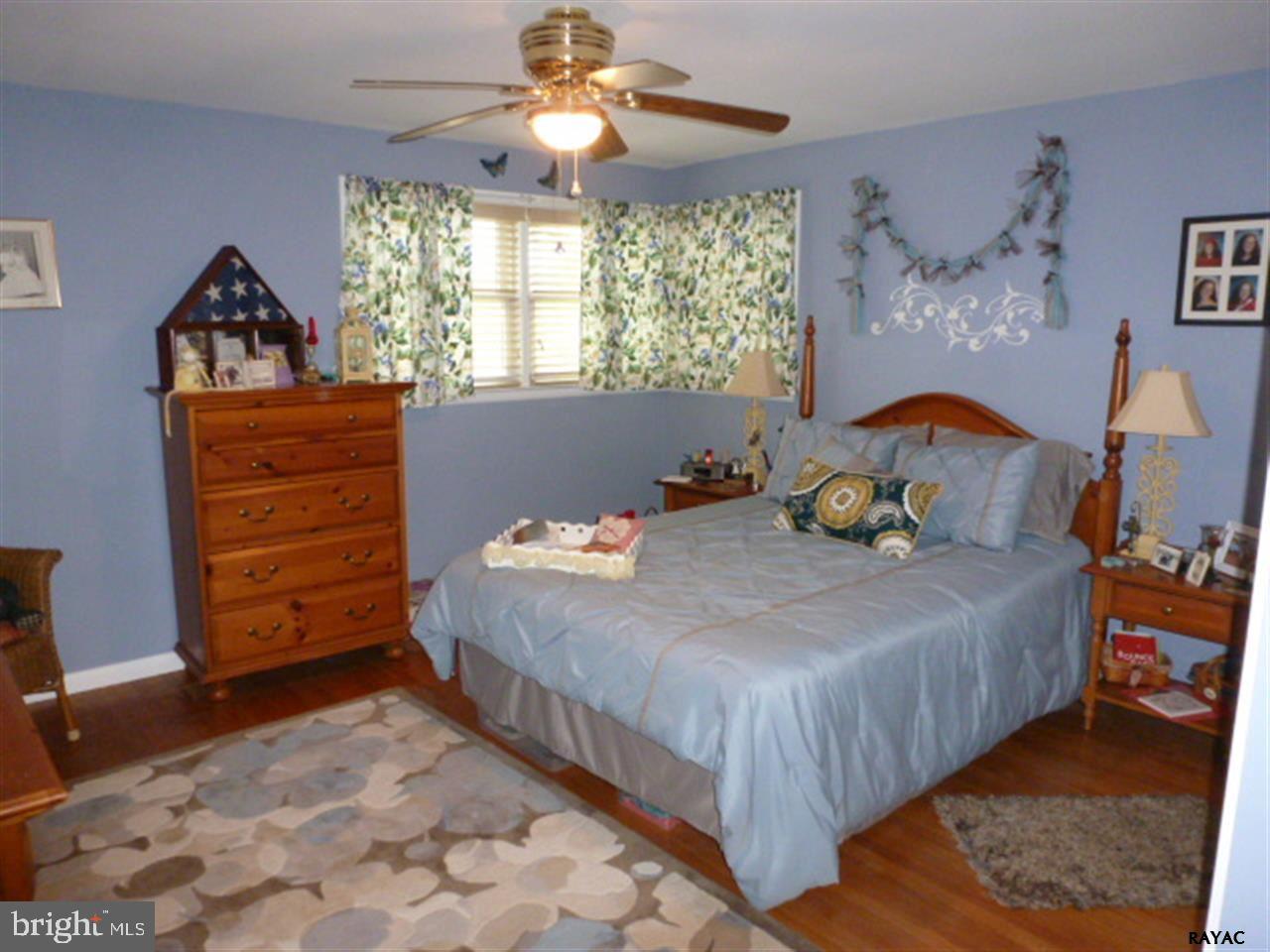 HAINES ACRES - Residential