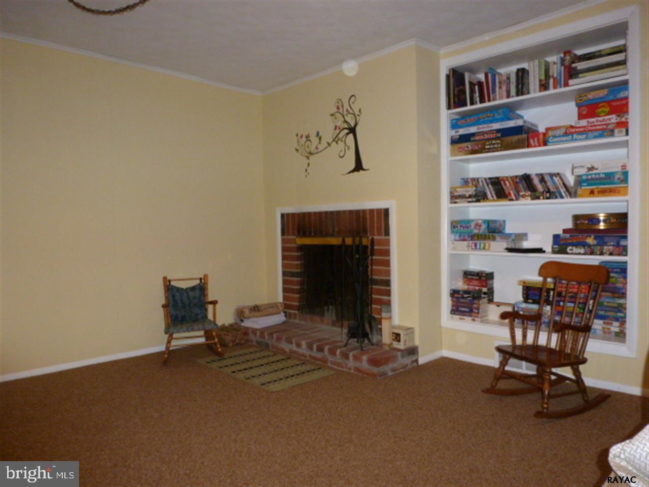 HAINES ACRES - Residential