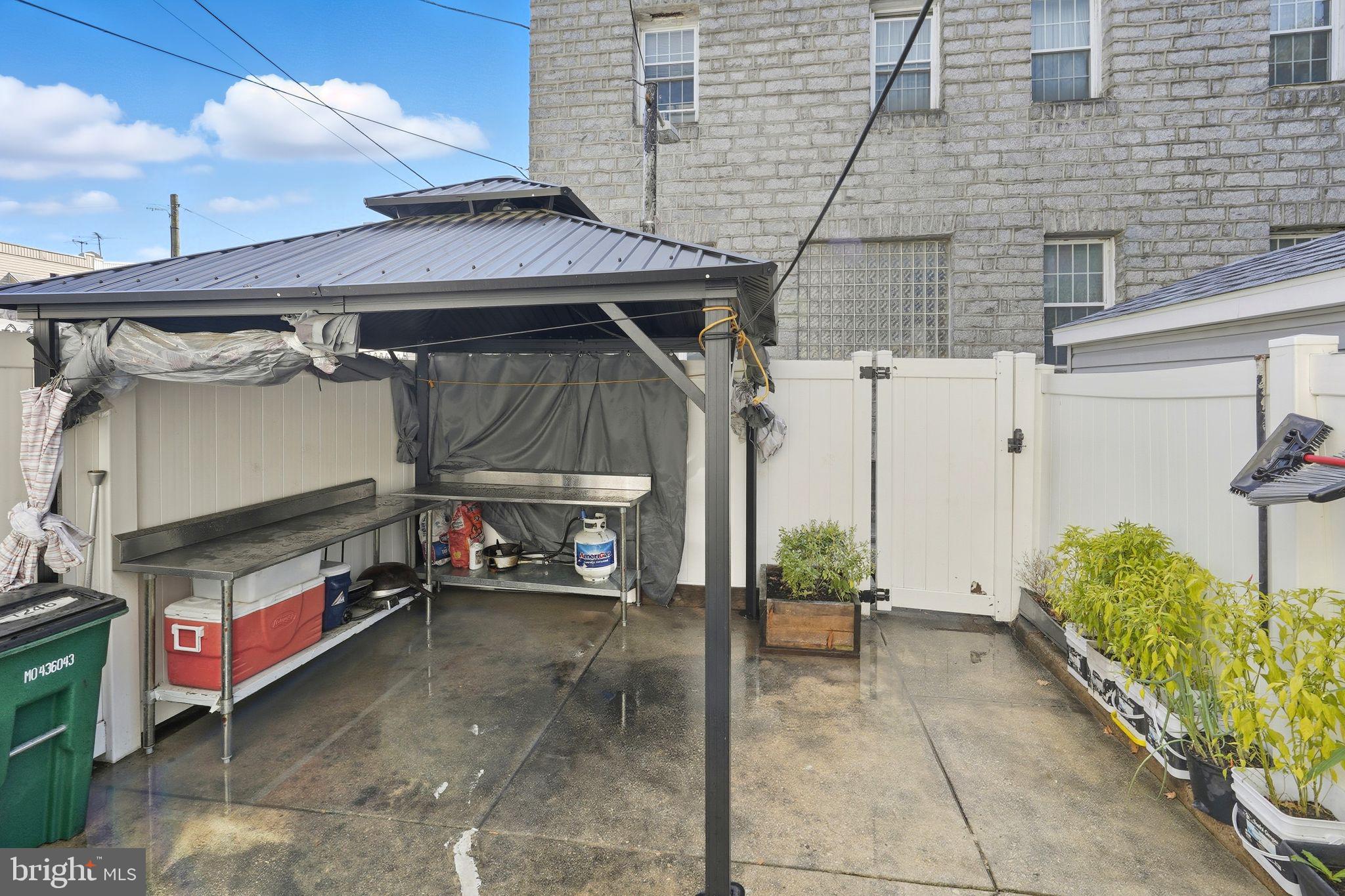 MARCONI PARK EAST - Residential