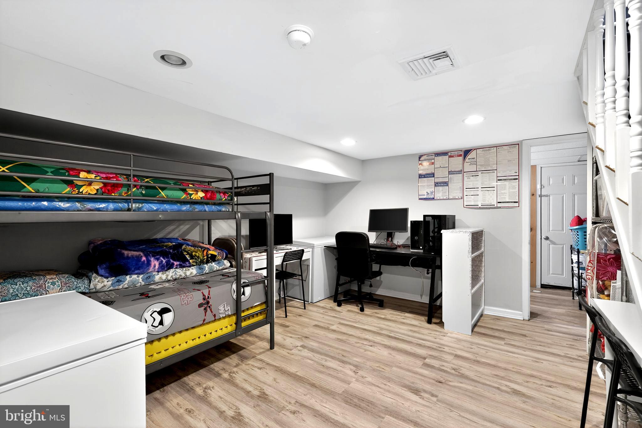 MARCONI PARK EAST - Residential