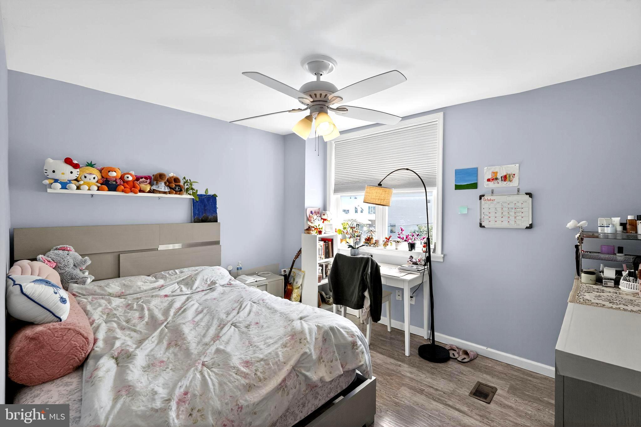 MARCONI PARK EAST - Residential