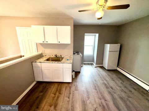 Townhouse For Rent - 512 N 10th Street #3<br/> Lebanon County, LEBANON, PA 17046