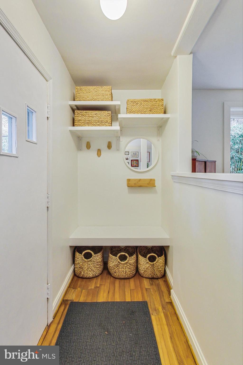 UNIVERSITY HILLS - Residential