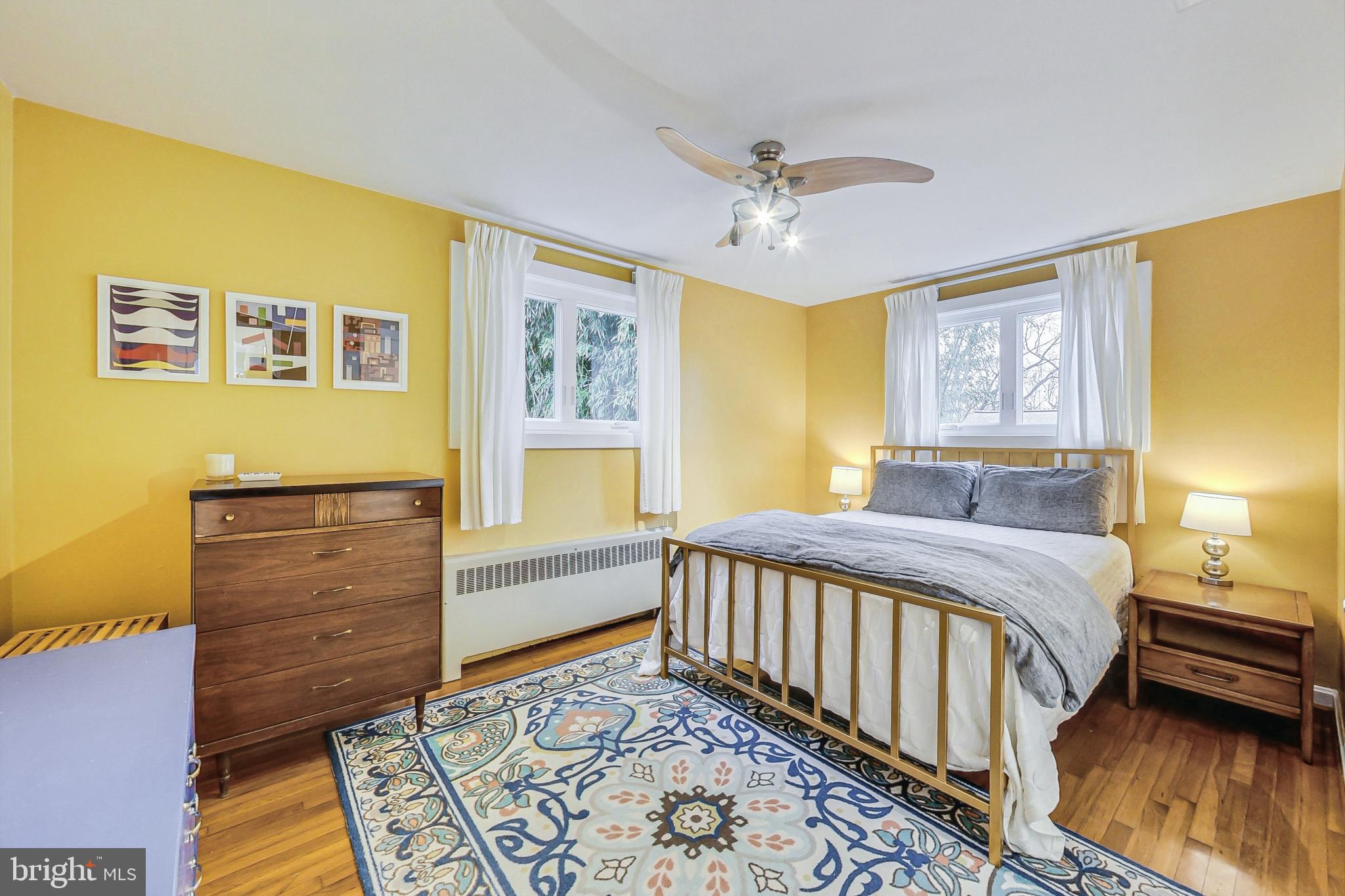 UNIVERSITY HILLS - Residential