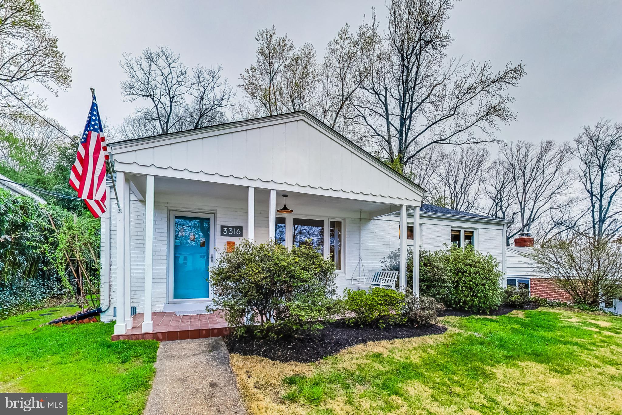 UNIVERSITY HILLS - Residential