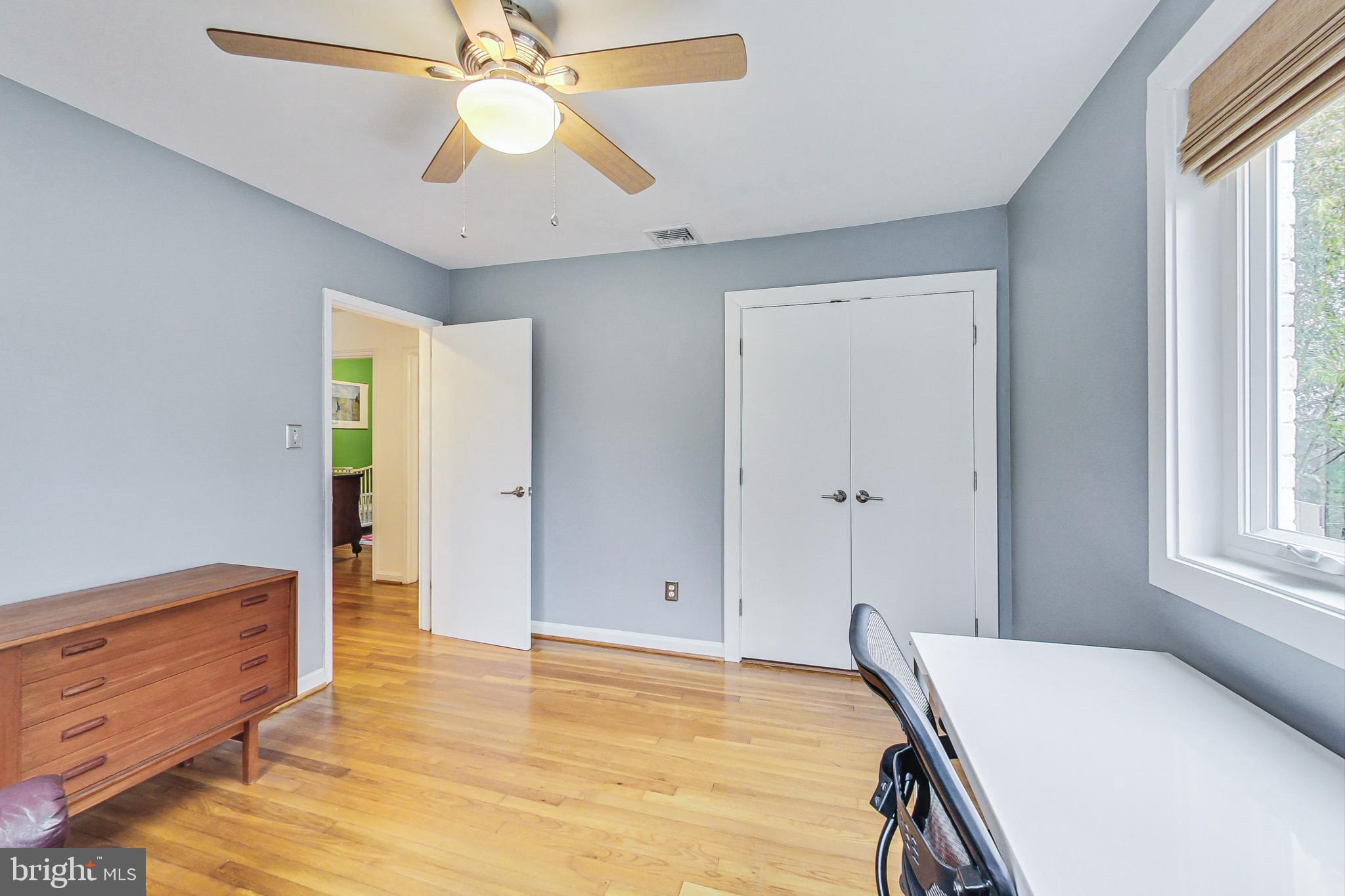 UNIVERSITY HILLS - Residential