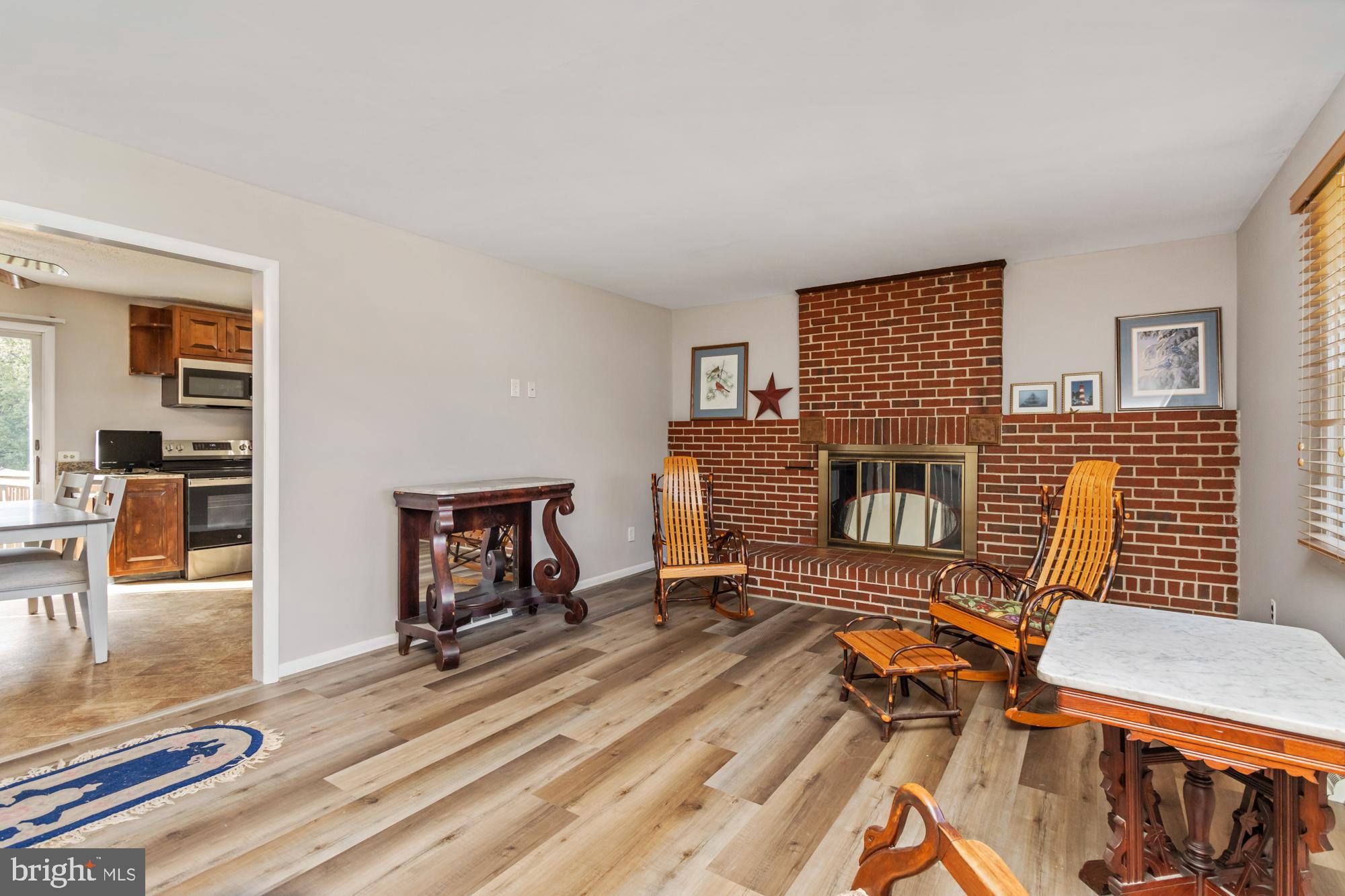 BOWLEYS QUARTERS - Residential