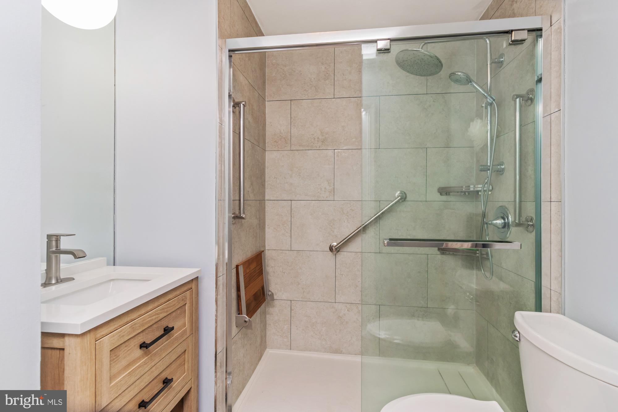 BOWLEYS QUARTERS - Residential