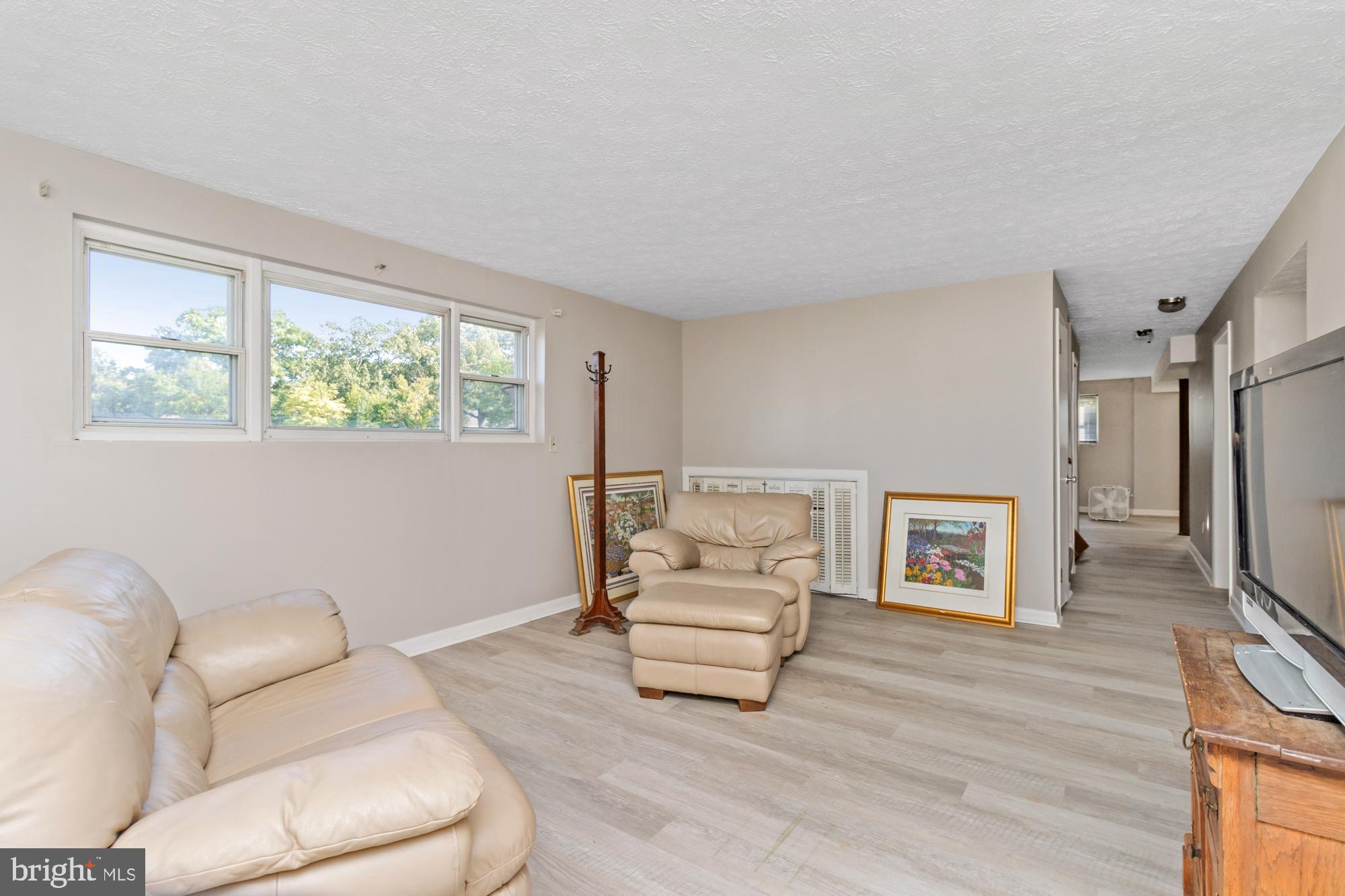 BOWLEYS QUARTERS - Residential
