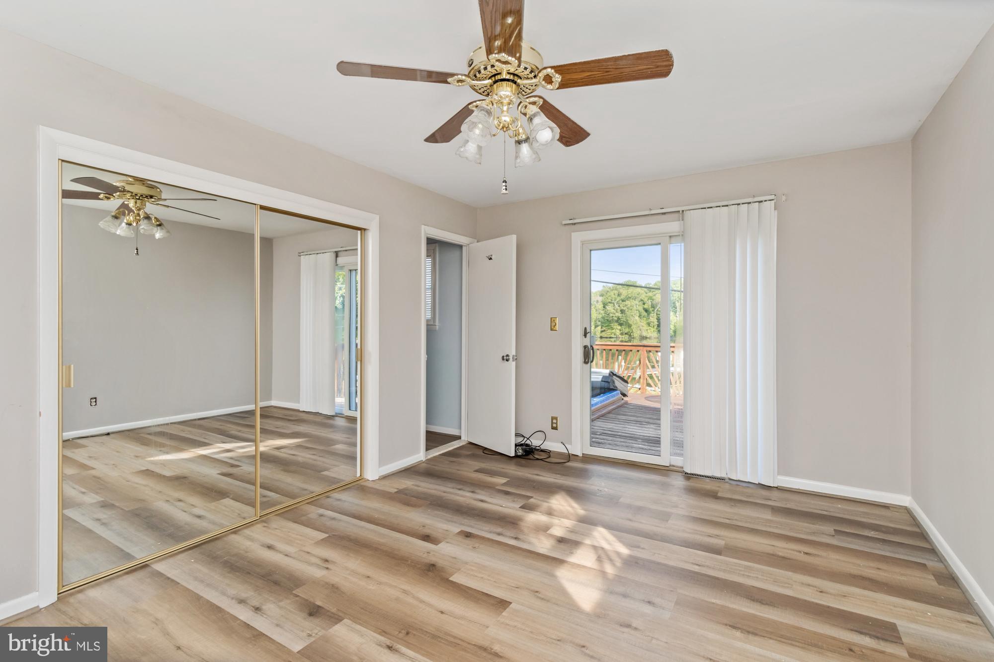 BOWLEYS QUARTERS - Residential