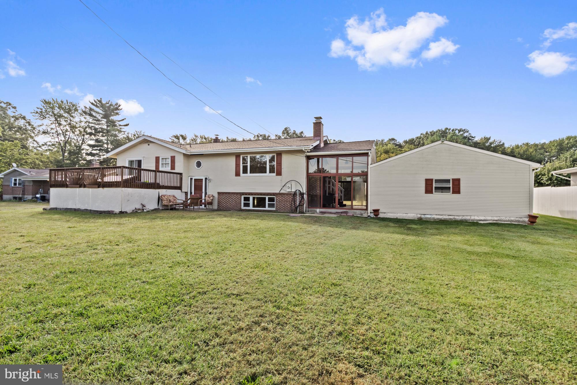 BOWLEYS QUARTERS - Residential