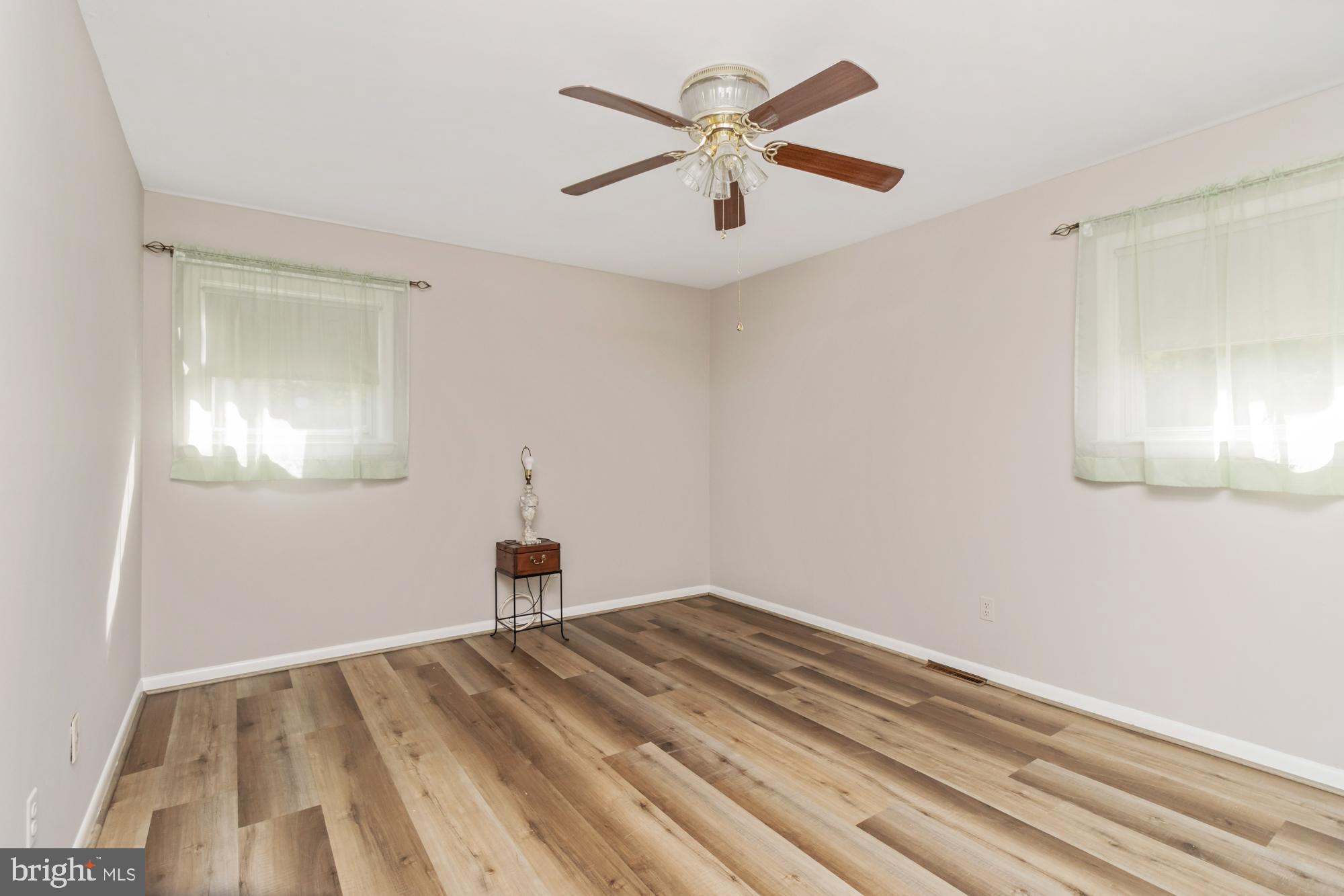 BOWLEYS QUARTERS - Residential