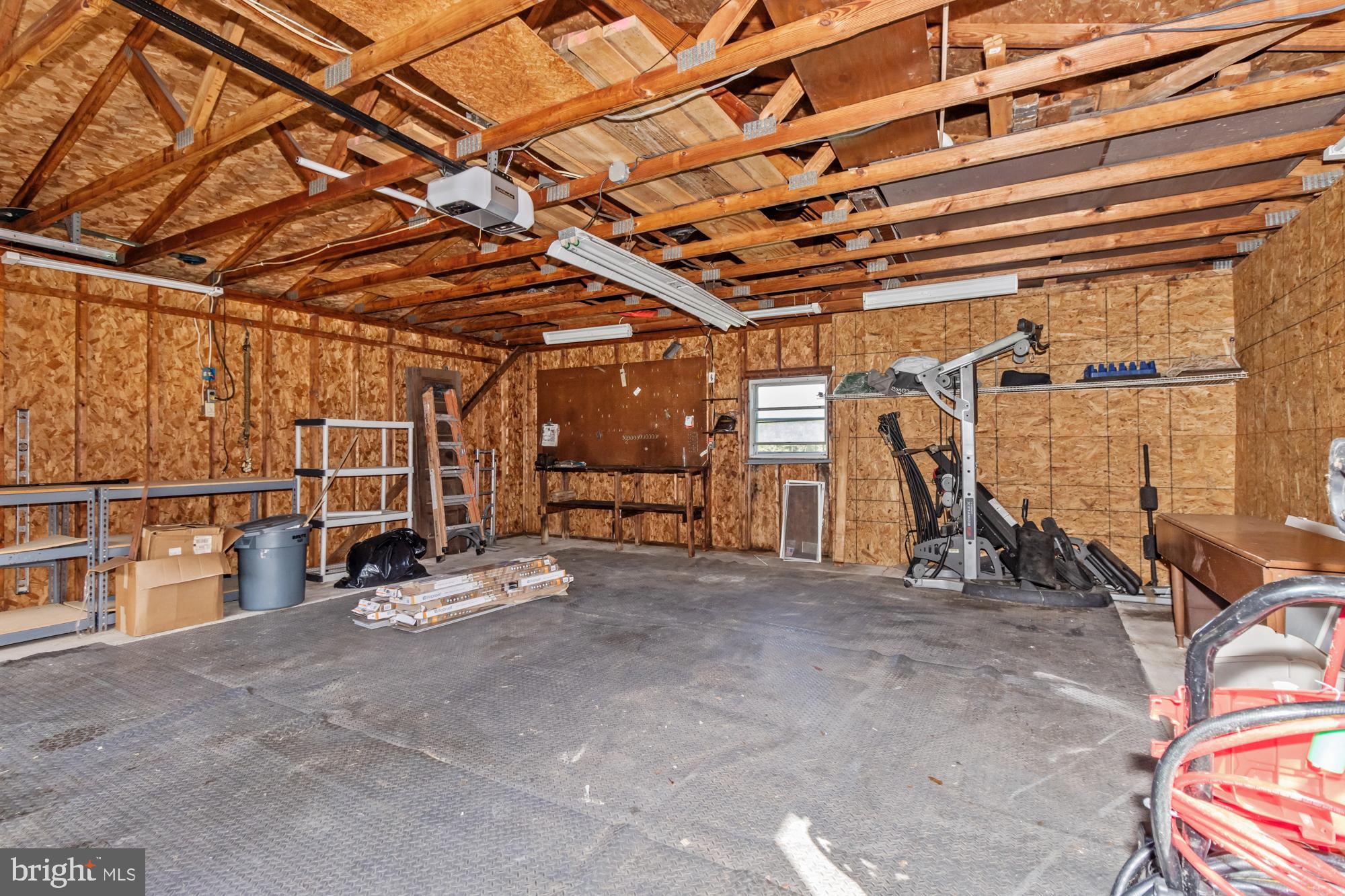 BOWLEYS QUARTERS - Residential