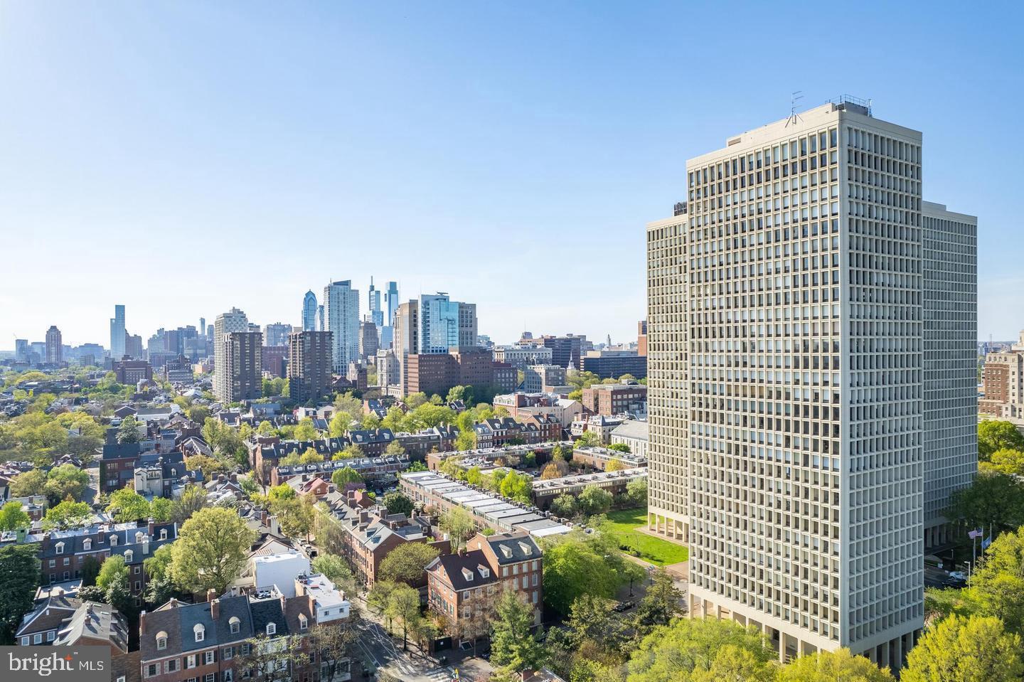 SOCIETY HILL - Residential